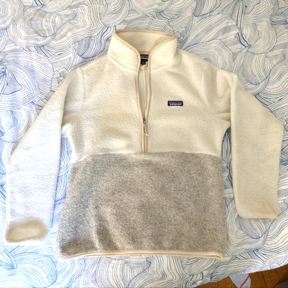 Patagonia Cream Fleece Half Zip Sweater